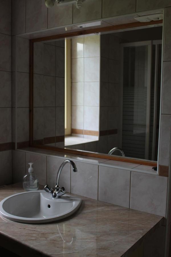 Nagy-Magyarorszag Park Bed & Breakfast Isztimer Exterior photo